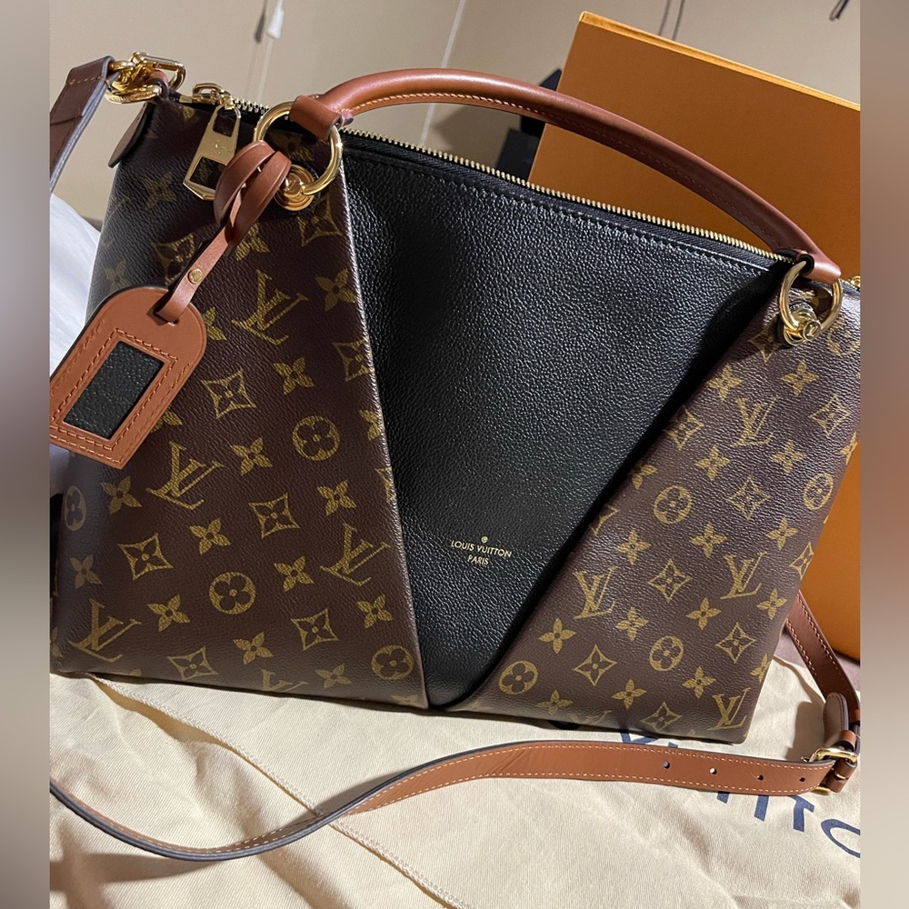 Louis Vuitton Monogram Handbag